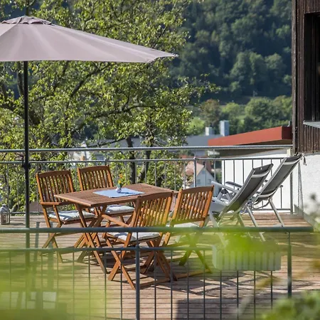 Am Samuelstein * Bad Urach